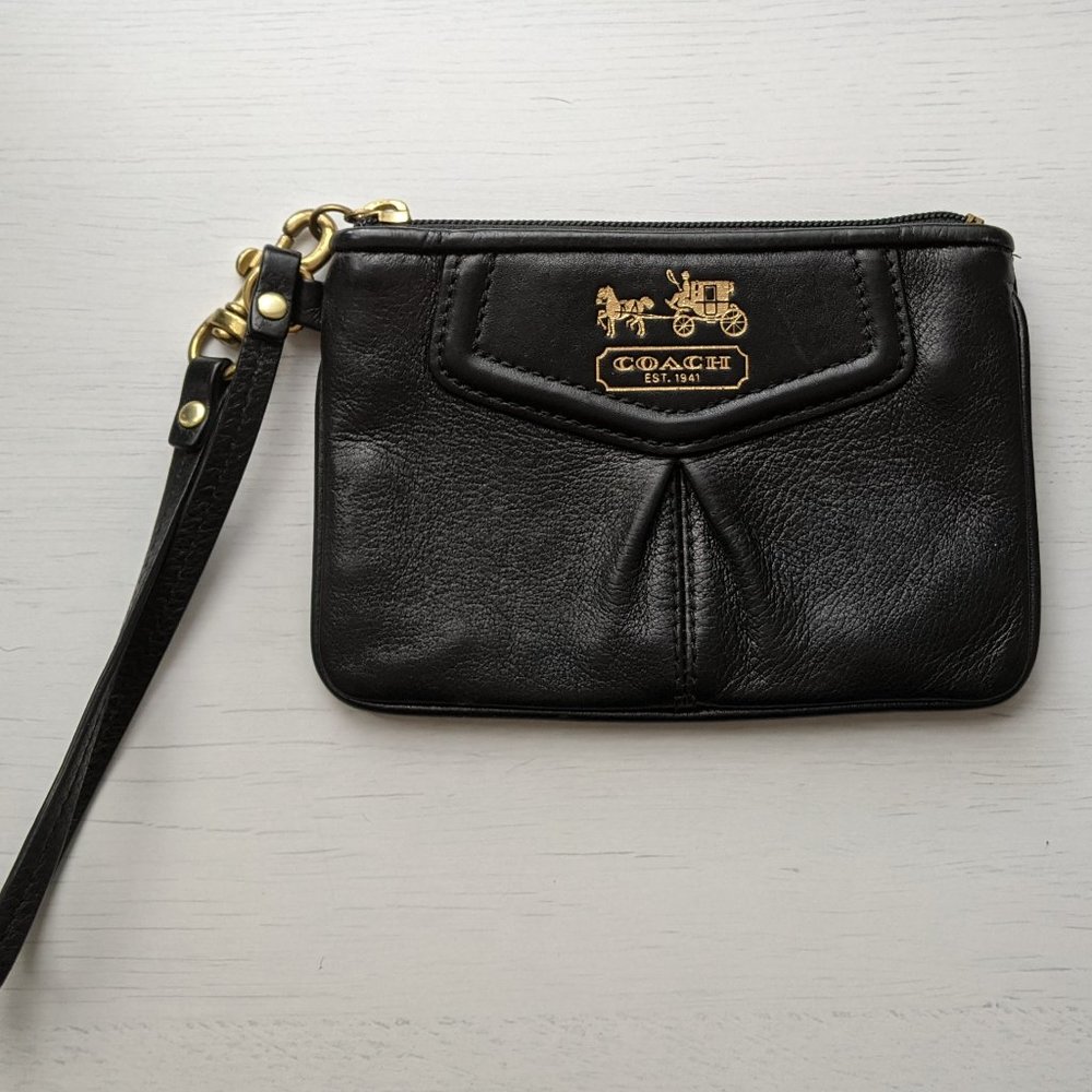 Vintage Coach Black Leather Wristlet